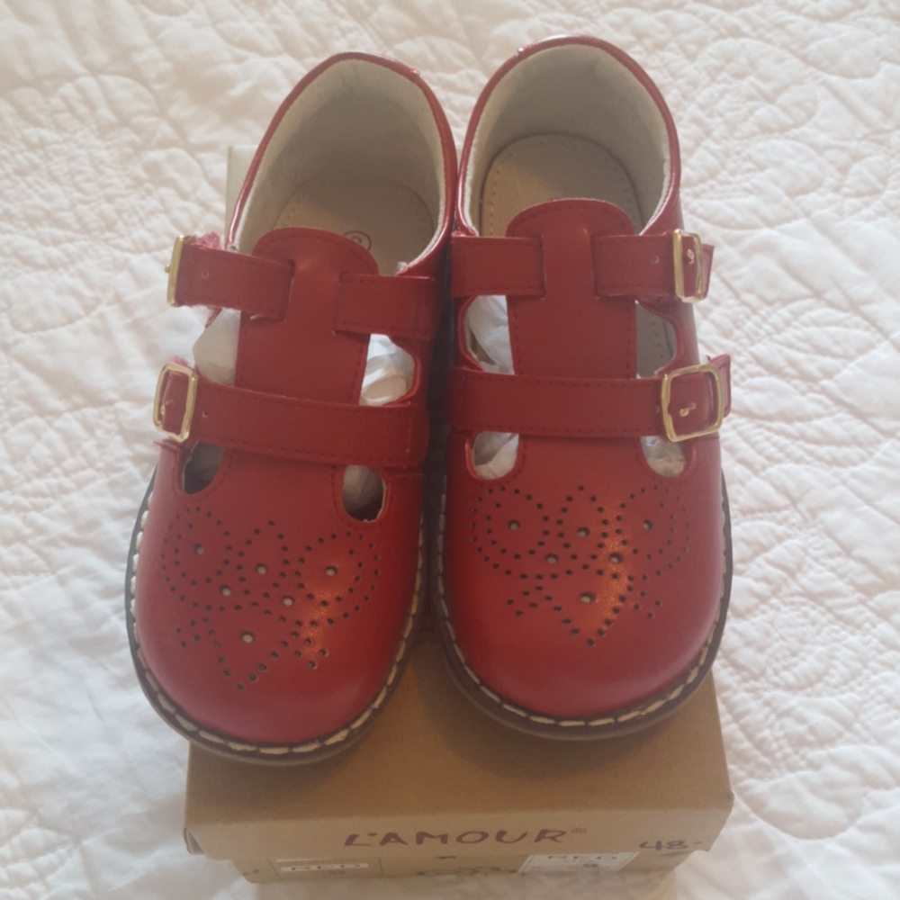 Lamour Girls shoes